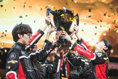 【深夜苦练】BLG下路组合双排至凌晨5点，为磨合新套路